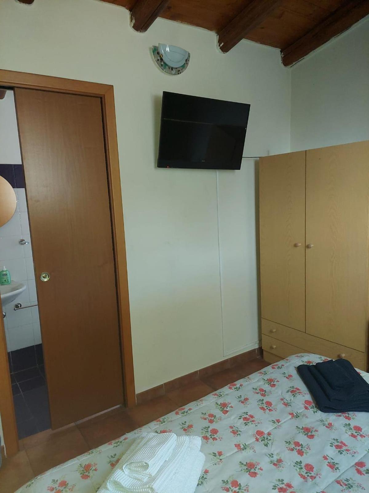 Sweet Politeama Bed & Breakfast Palermo Luaran gambar
