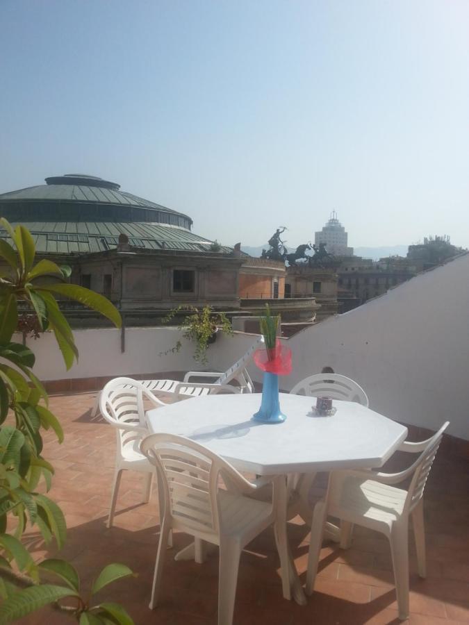 Sweet Politeama Bed & Breakfast Palermo Luaran gambar
