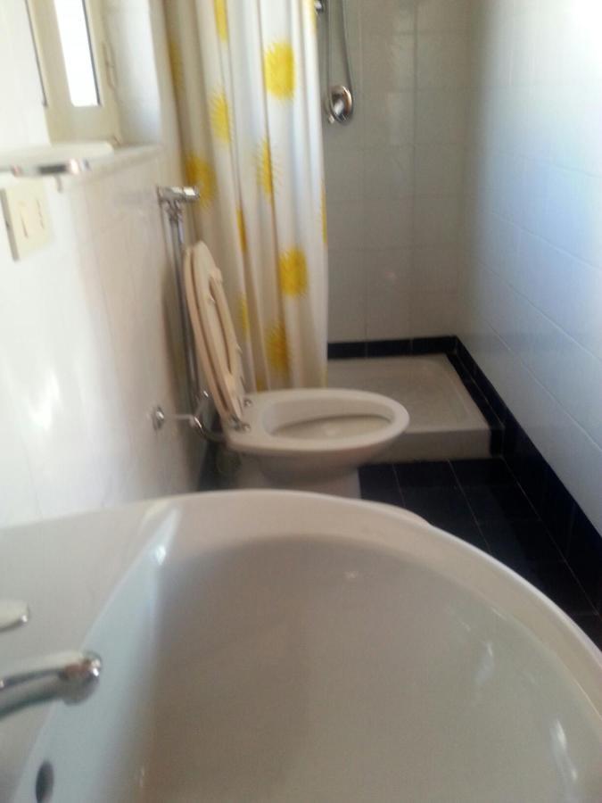 Sweet Politeama Bed & Breakfast Palermo Luaran gambar